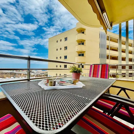 Poolside Paradise * Costa Adeje (Tenerife)