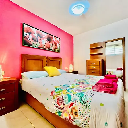Apartamento Poolside Paradise *