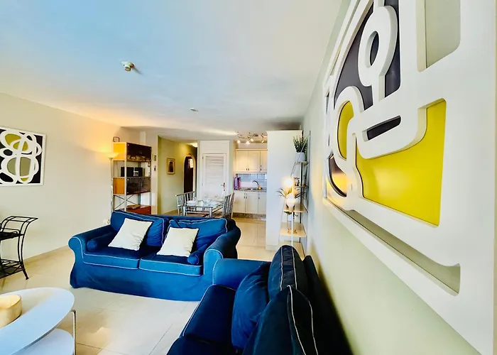 Poolside Paradise Appartamento *